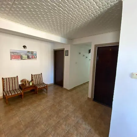 Casa de hóspedes Happy 3*